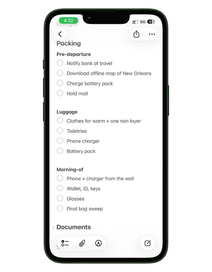 Screenshot of the Packing List section in an Apple Notes travel planner.